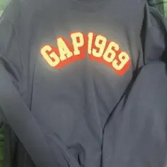 gap スウェット