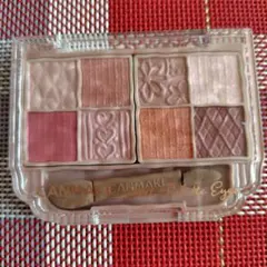 CANMAKE プティパレットアイズ05 ストロベリーペシェ