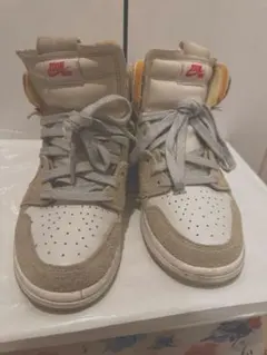 Nike Zoom Air ベージュ スエード　ハイカットスニーカー　オリーブ