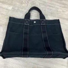 Item thumbnail for item d3e41c94-f7df-4946-92b7-cfa1fd26a6a0