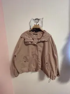 ベージュ フード付き ジャケット