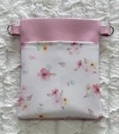 ナースポーチ作業用ポーチ・オーガナイザー（ハンドメイド）合皮・ピンク&花柄