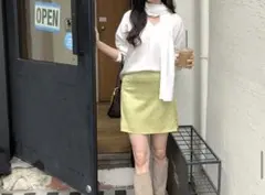 サテンサイドジップミニ花柄スカート・S1966576のサムネイル