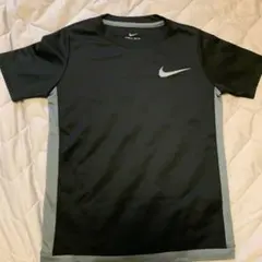 NIKE キッズ　Sサイズ(140程度) ドライＴシャツ