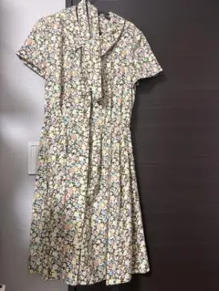 Aylesbury アリスバーリー 花柄 半袖 ワンピース