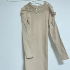 【最終値下げ】ロイヤルパーティー　ベージュ ワンピース 長袖 レースディテール