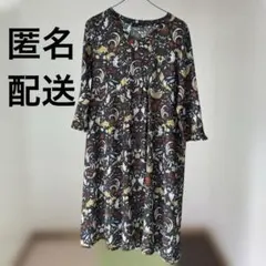 【中古】フリーサイズ　a.g.plus エージープラス　　花柄チュニック 五分袖のサムネイル