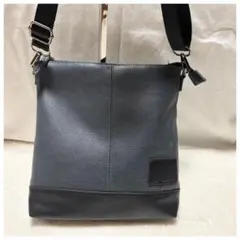 Item thumbnail for item f3d02c12-620f-4637-9aad-7e2f28881c9a