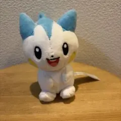 ポケットモンスター　ポケモンセンター パチリス ぬいぐるみ　マスコット