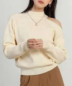 DAY CLOSET◆ショルダーリブニットトップスのサムネイル