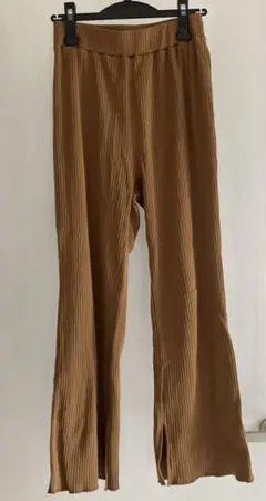 グレー カジュアルパンツ