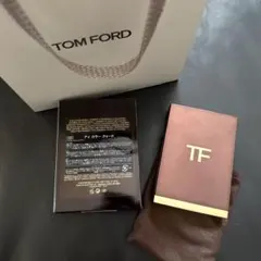 TOM FORD アイ カラー クォード42Aヘイズィセンシュアリティ