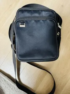 ショルダーバッグ