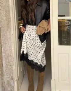 【SHEIN】ドット柄レースヘムロングスカート