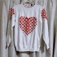 ハート型装飾トレーナー