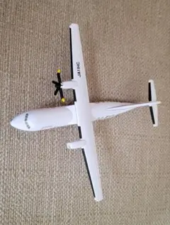 JAL JA11HC 飛行機模型 非売品 ノベルティ(破損あり)