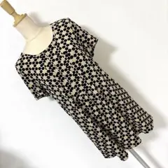 Courreges クレージュ 花柄 ピンタック トップス チュニック eのサムネイル