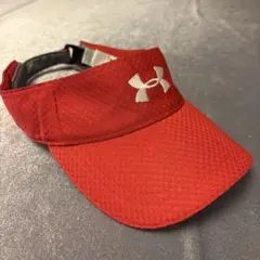 Under Armour レッド サンバイザーのサムネイル