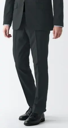 無印良品　イージーケアストレッチノータックパンツ