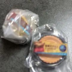 カプセルトイ　ガチャガチャ　モンテール