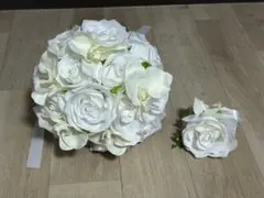 白バラ×胡蝶蘭ラウンドブーケ☆ブートニア