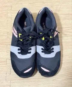 adidas スニーカー ブラック ピンク イエロー 23.5cm
