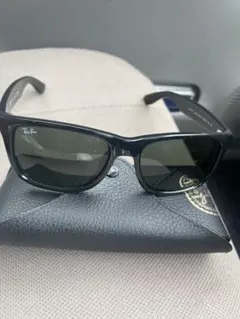 Ray-Ban JUSTIN RB4165-F サングラスのサムネイル
