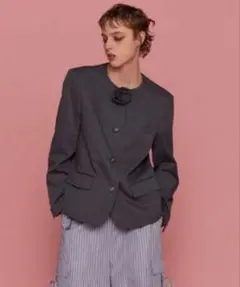 【USED】MAISON SPECIAL モチーフノーカラージャケット グレーのサムネイル