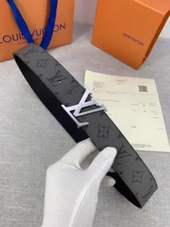 LOUIS VUITTON モノグラム エクリプス ベルト