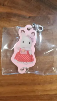 シルバニアファミリー アクリルキーホルダー うさぎのサムネイル