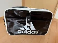 （新品未使用）adidas エナメルスポーツバッグ