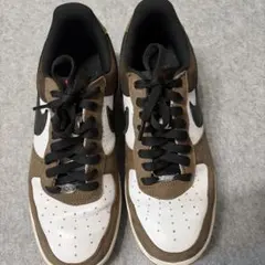 NIKE AIR FORCE ブラウン ホワイト ブラック
