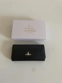 Vivienne Westwood ブラックキーケース