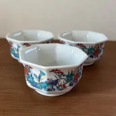 有田焼 香泉作 花鳥柄の八角小鉢（珍味入れ、小付）3個