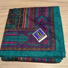 Yves Saint Laurent ペイズリー ハンカチ イブサンローラン