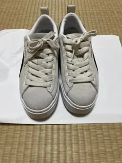 PUMA レディース スニーカー ベージュ