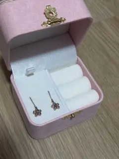 Samantha Tiara 桜モチーフ ピアス ピンクゴールドメッキ
