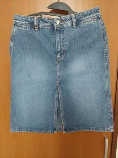 デニムブルー タイトスカート ひざ丈