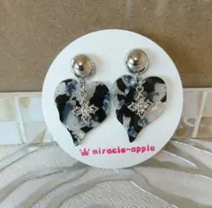 ハートシルバーピアス no.26 ブラック系