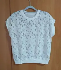 ジーユー　GU　フレンチスリーブ　カットソー　Ｍサイズ　☆