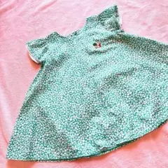 ファミリア　花柄フリル袖トップス