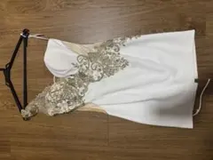 IRMA 刺繍入りホワイトドレス