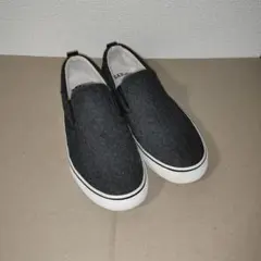 GAP ダークグレー スリッポン