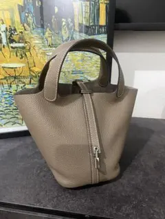 新品 キューブバッグ PM18 本革 牛革 レザー レディース アウトレット品