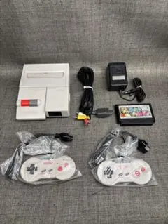 Nintendo ニューファミコン 本体 アダプター ケーブル付