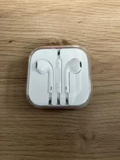 Apple EarPods ホワイト ケース付き