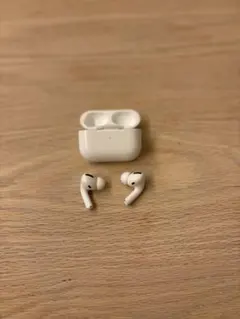 Apple AirPods Pro 第2世代 Lightning ジャンク品 - メルカリ
