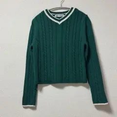 ZARA グリーン Vネック セーター　Mサイズ