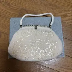 ビーズ刺繍 フラワーデザイン クラッチバッグ