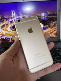 iPhone 6 ゴールド 4.7インチ